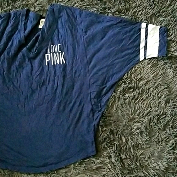 💗NEW💗 PINK VICTORIA'S SECRET TEE - Picture 5 of 9